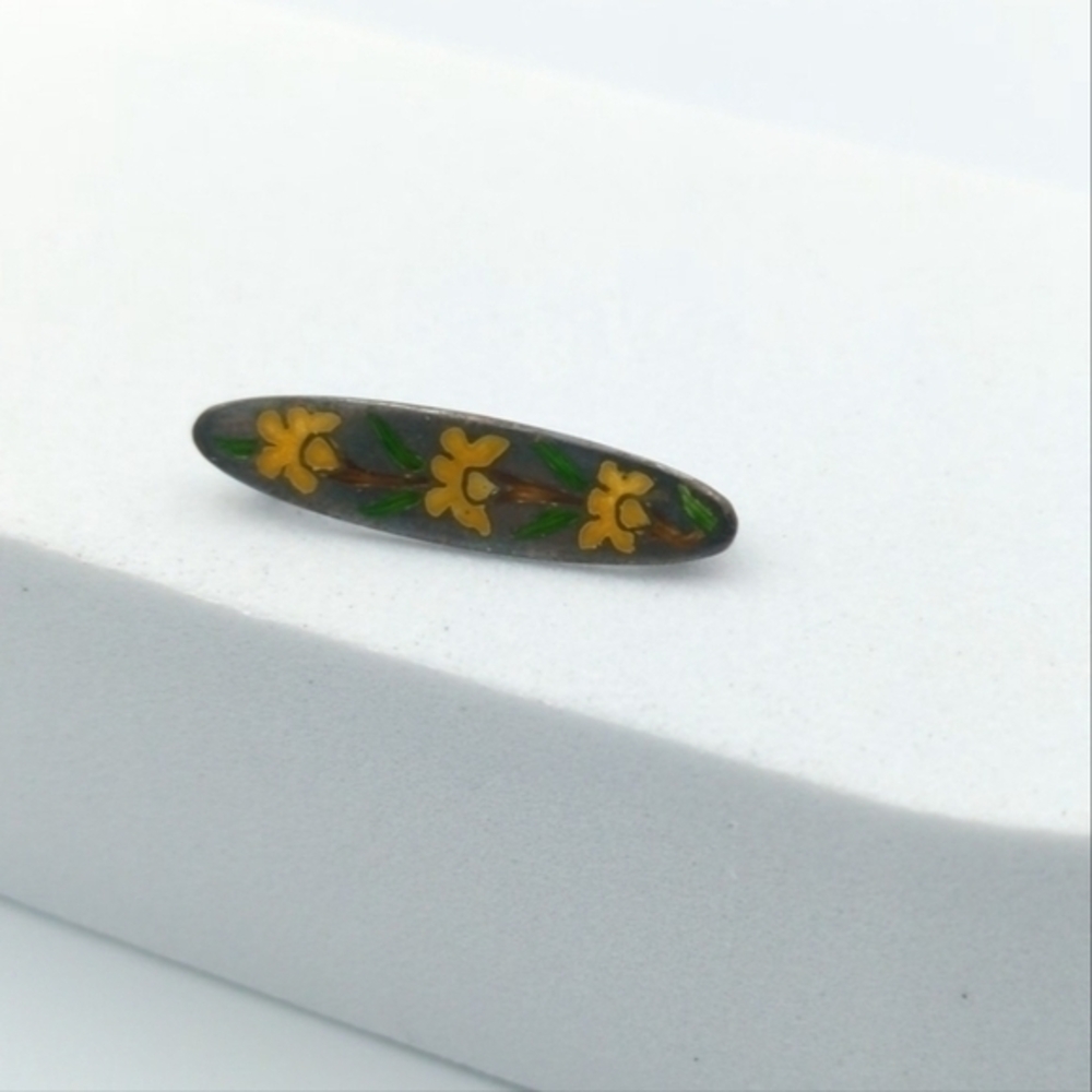 Antique sterling silver Victorian or Edwardian era small bar brooch beau…